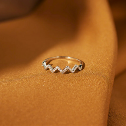 A Grandmother’s Promise – Highs & Lows Ring